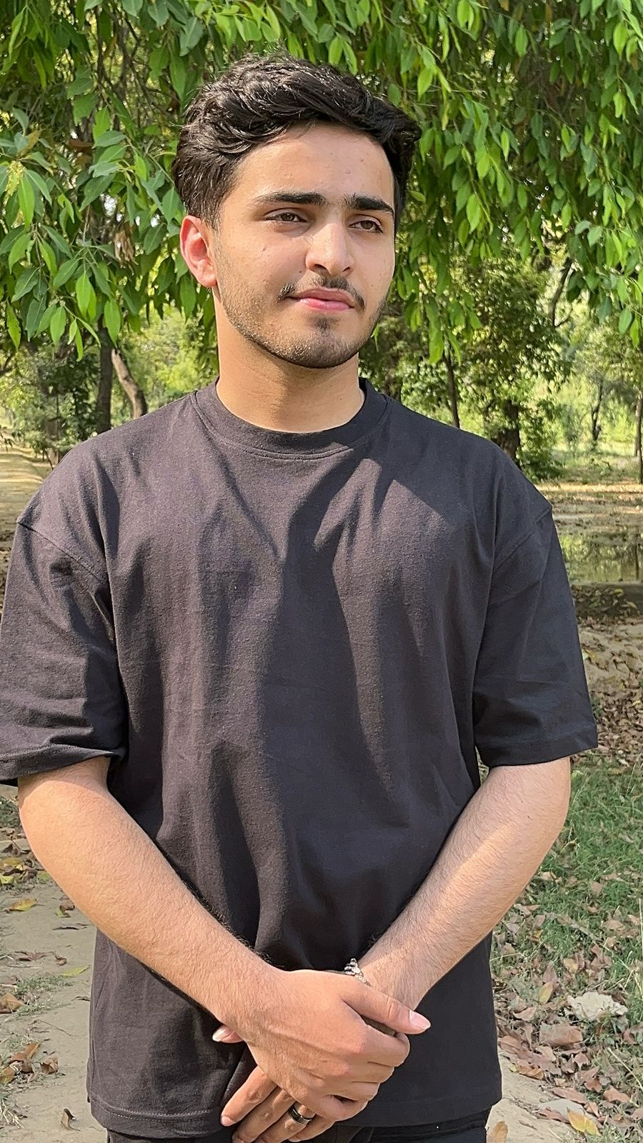 OVERSIZED T-SHIRTS